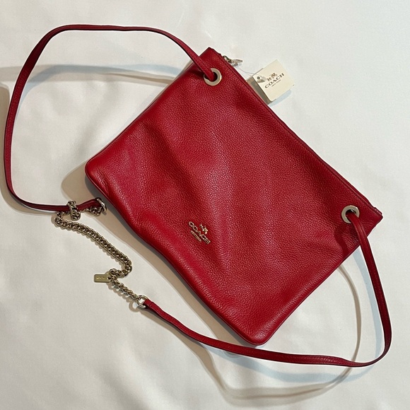 COACH Red Pebbled Leather Crossbody Bag, Gold Hardward/Chain –  NWT - Picture 2 of 16